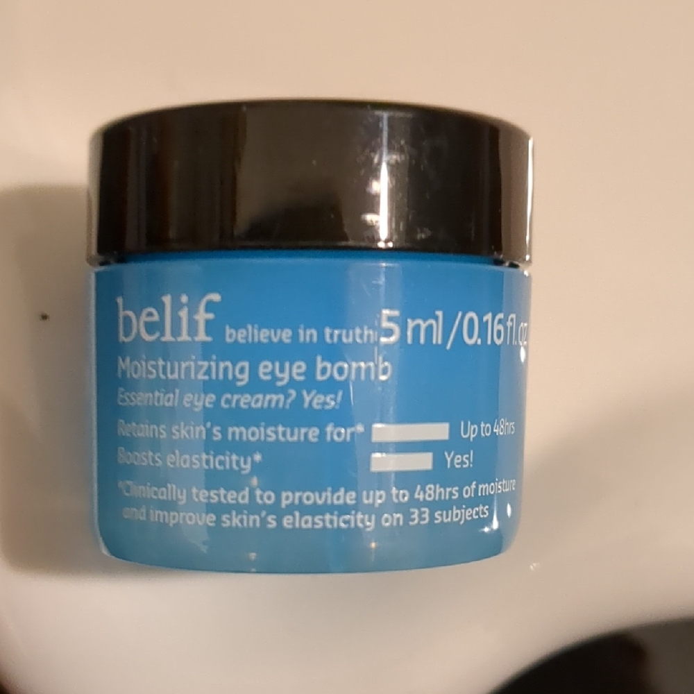 Moisturizing Eye Cream
